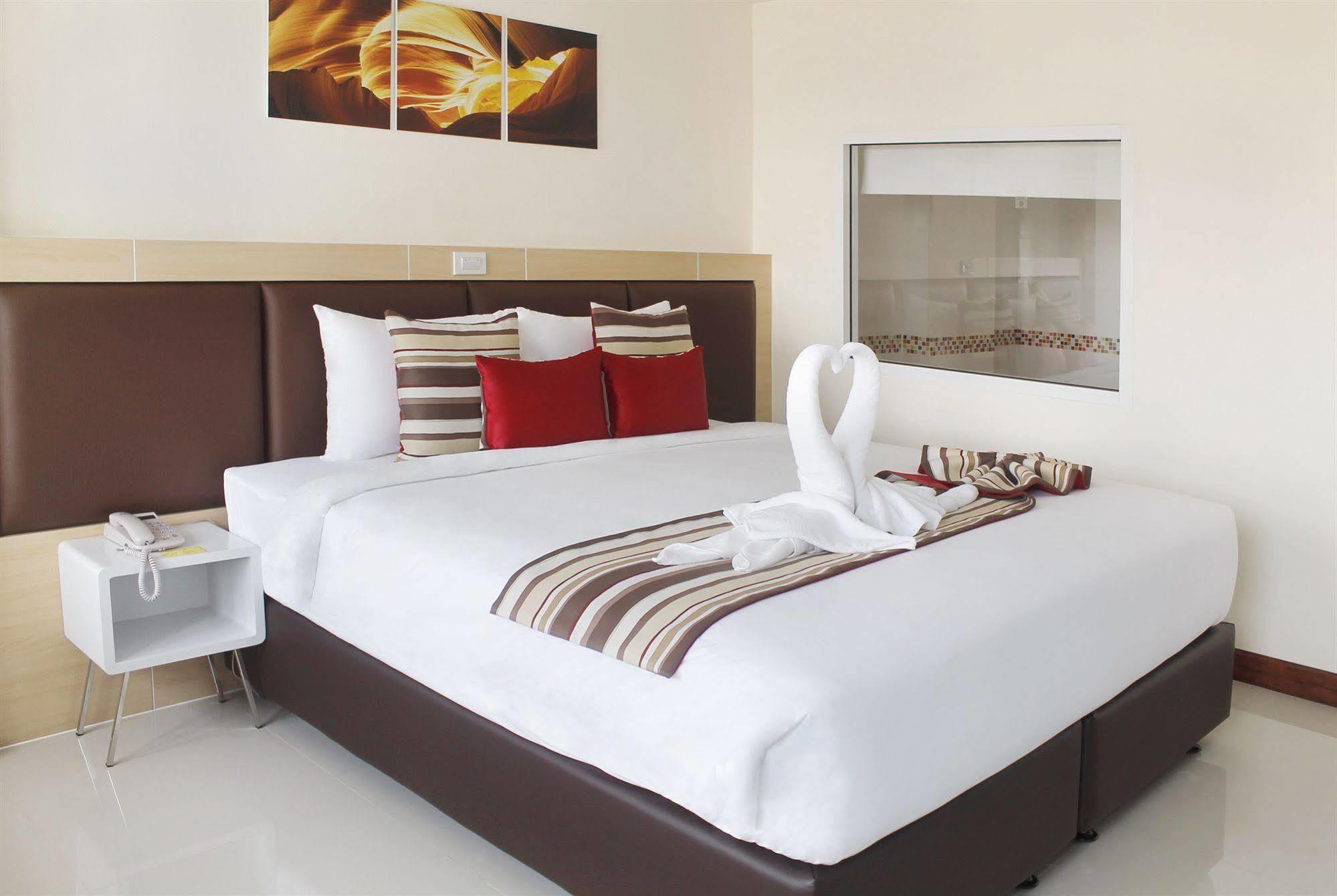 Oyo 234 Tara Grande Hotel & Spa Bangkok Kültér fotó