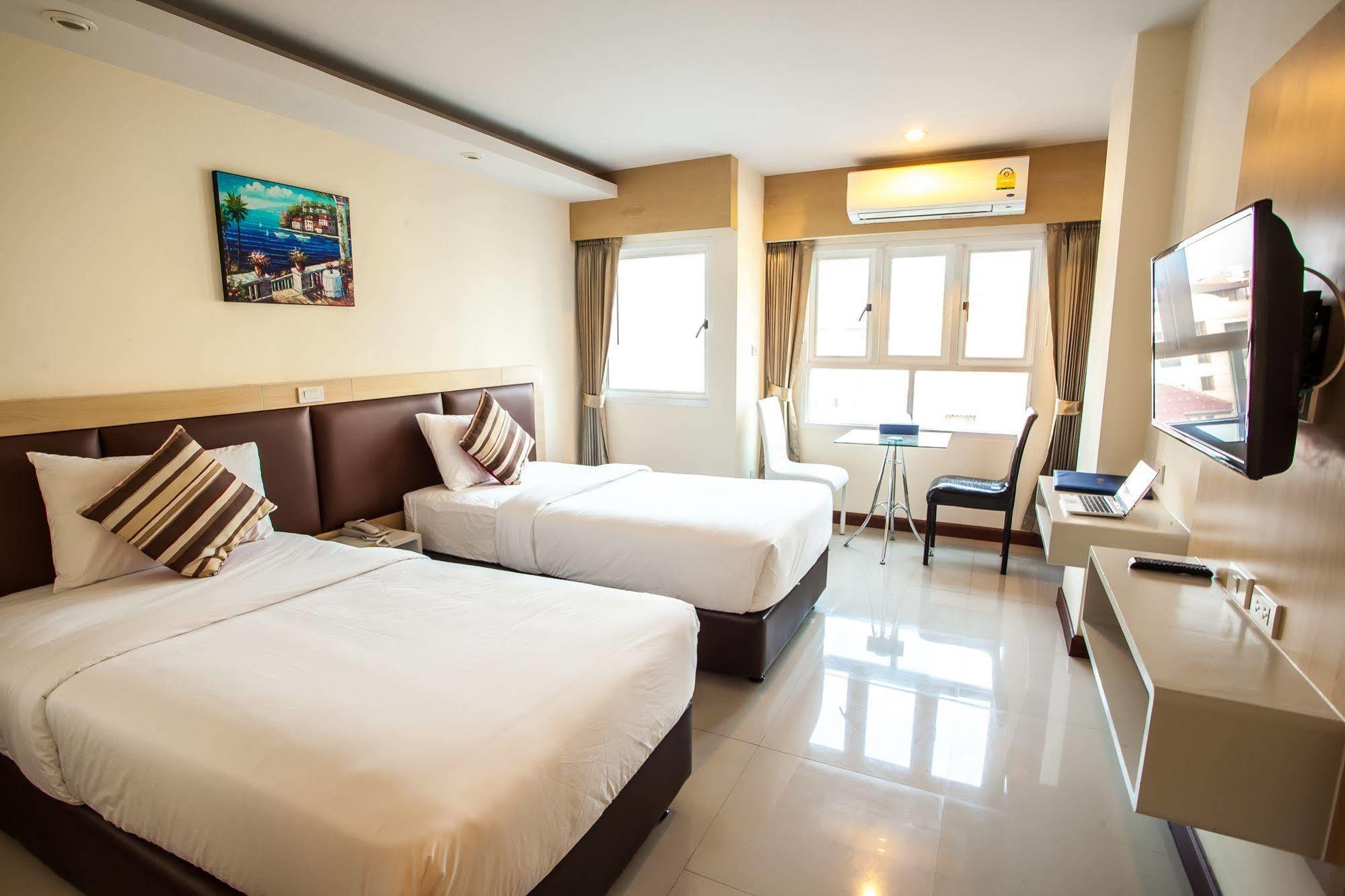 Oyo 234 Tara Grande Hotel & Spa Bangkok Kültér fotó