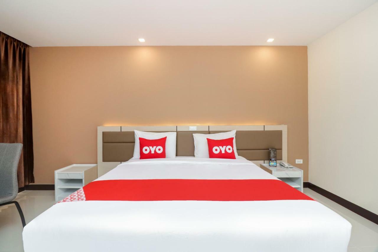 Oyo 234 Tara Grande Hotel & Spa Bangkok Kültér fotó