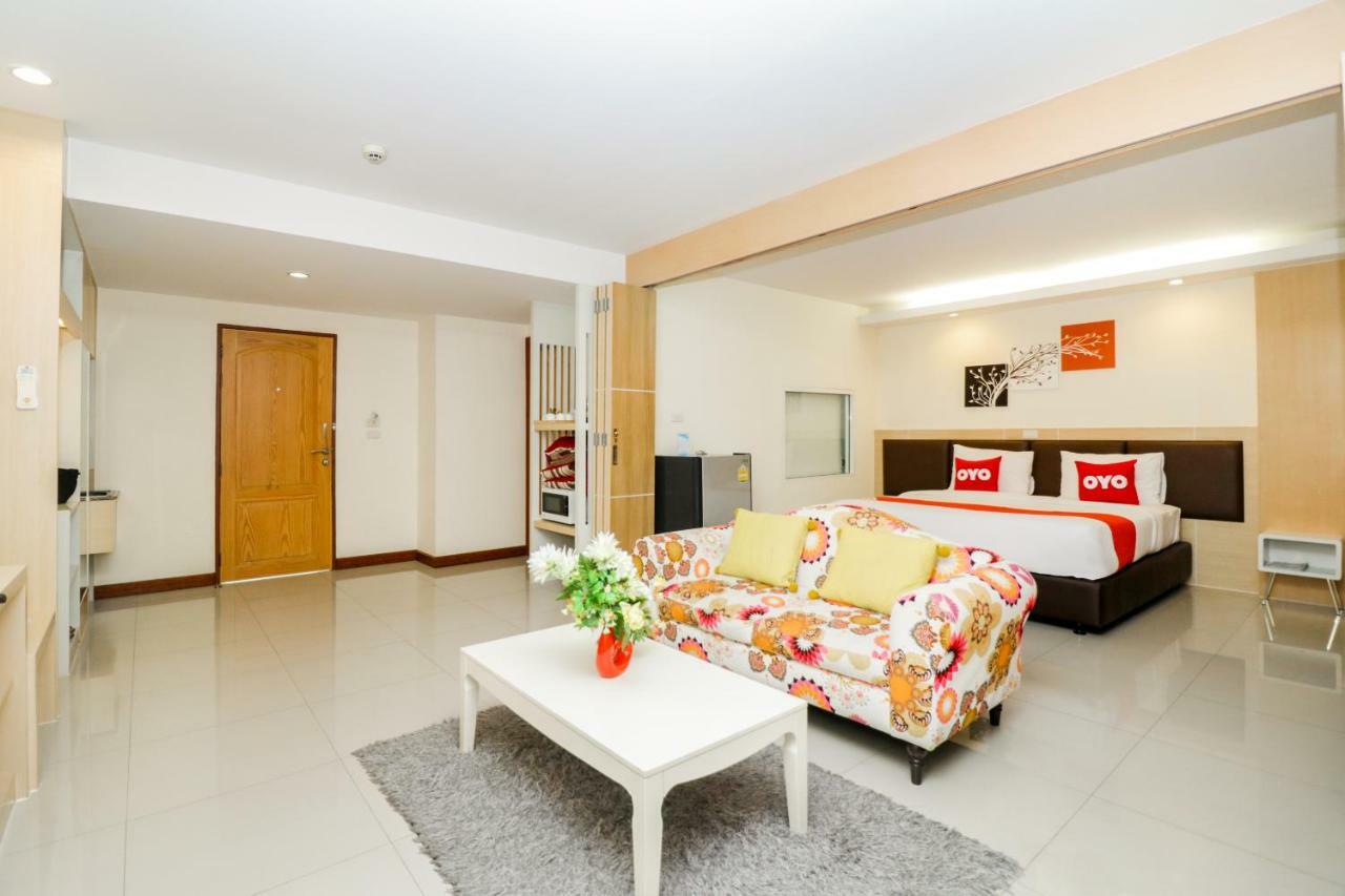 Oyo 234 Tara Grande Hotel & Spa Bangkok Kültér fotó