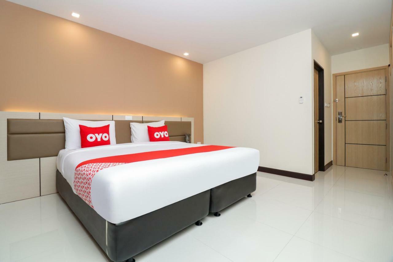 Oyo 234 Tara Grande Hotel & Spa Bangkok Kültér fotó