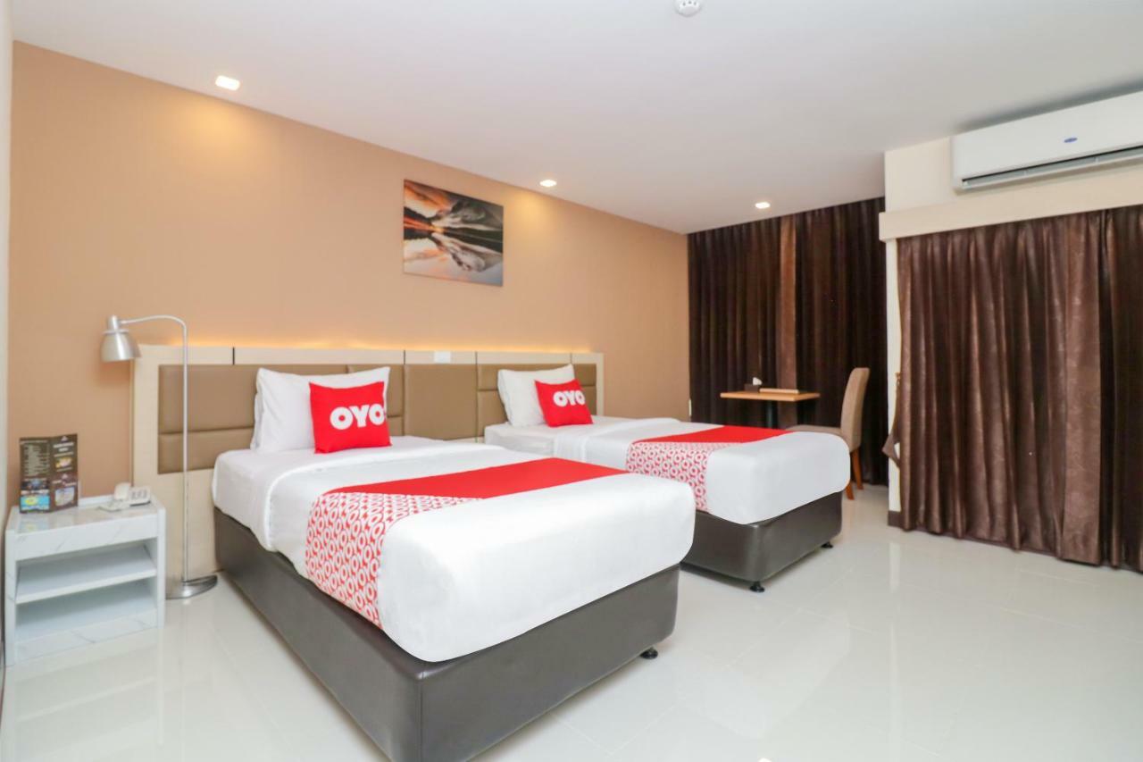 Oyo 234 Tara Grande Hotel & Spa Bangkok Kültér fotó