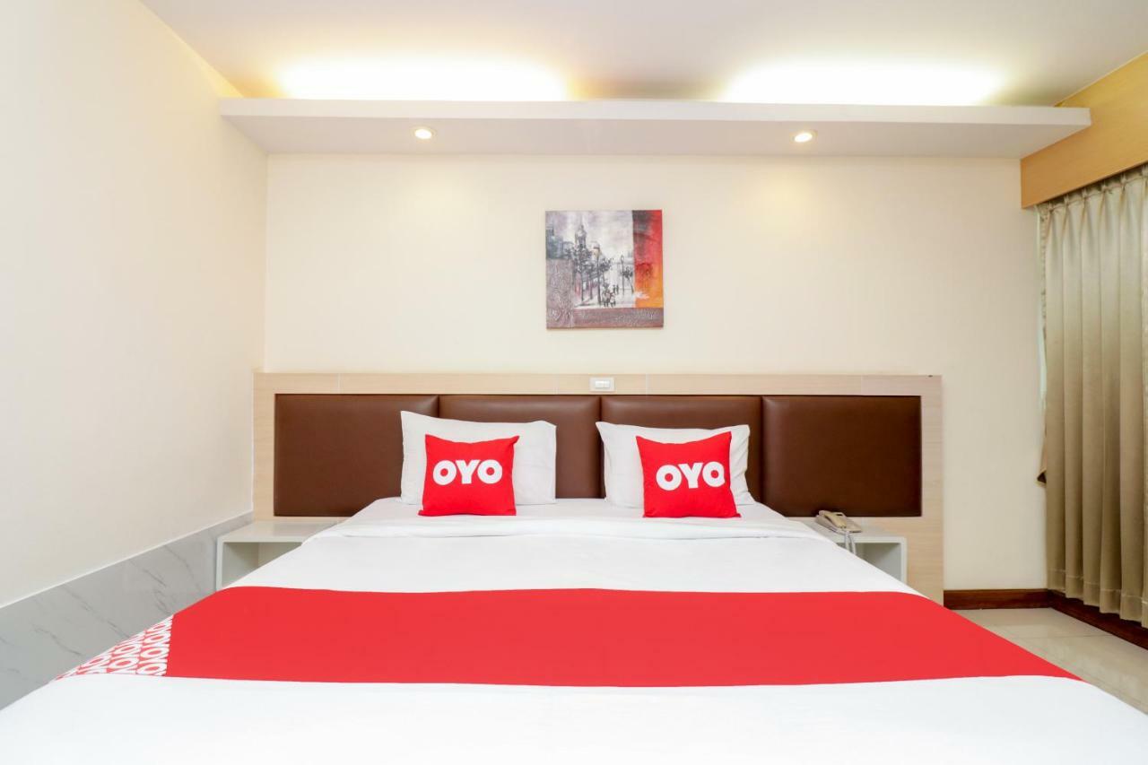 Oyo 234 Tara Grande Hotel & Spa Bangkok Kültér fotó