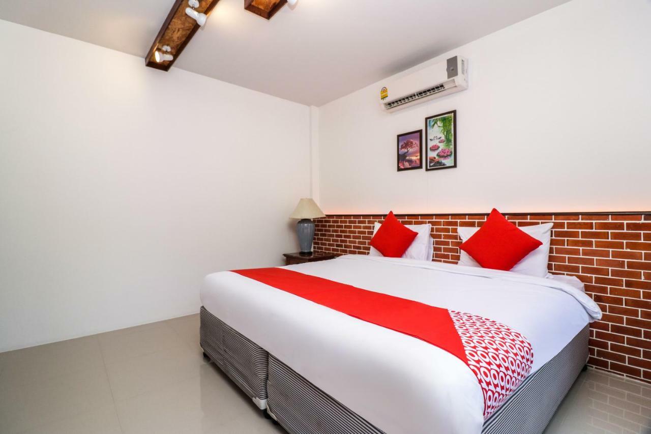 Oyo 234 Tara Grande Hotel & Spa Bangkok Kültér fotó