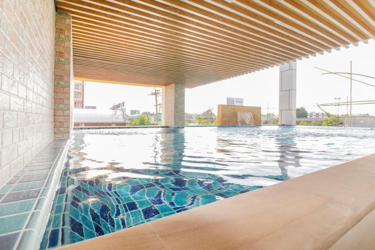 Oyo 234 Tara Grande Hotel & Spa Bangkok Kültér fotó